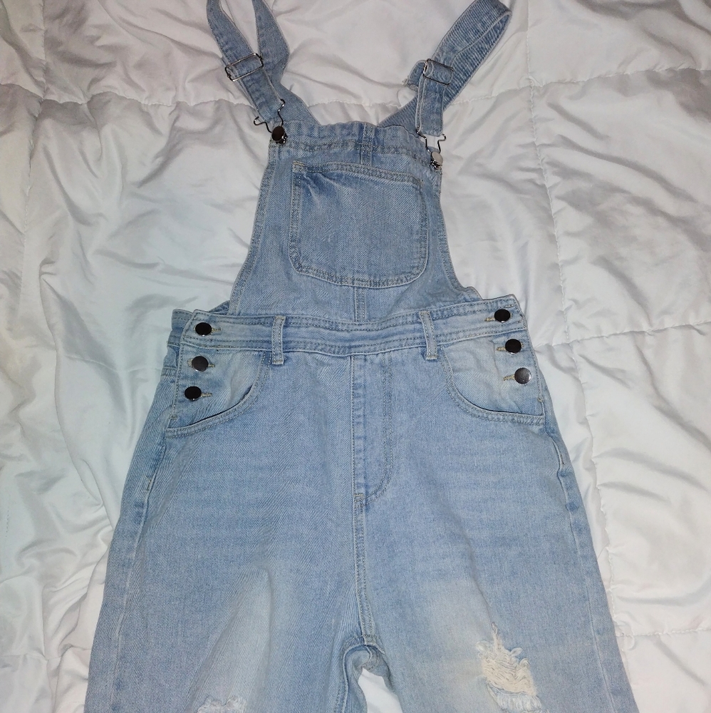Women's Light Wash Distressed Jean/Denim Overalls (unbranded) Size Medium